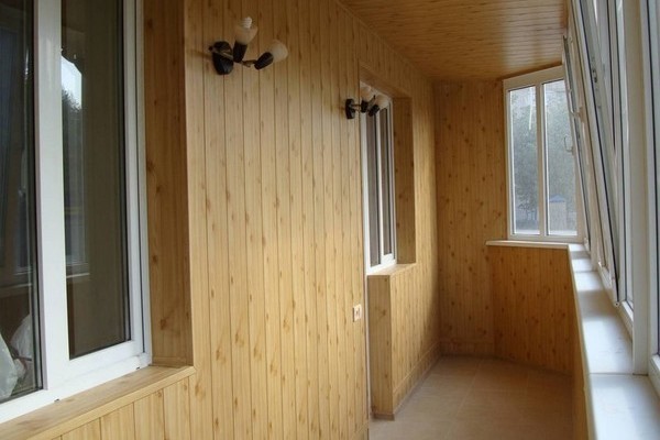 Утепление балконов и лоджий<br>